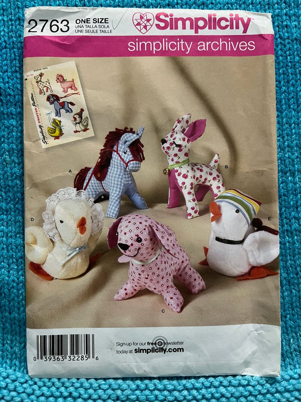 Simplicity Sewing pattern 2763 Plush toy horse duck deer dog chicken 1950s